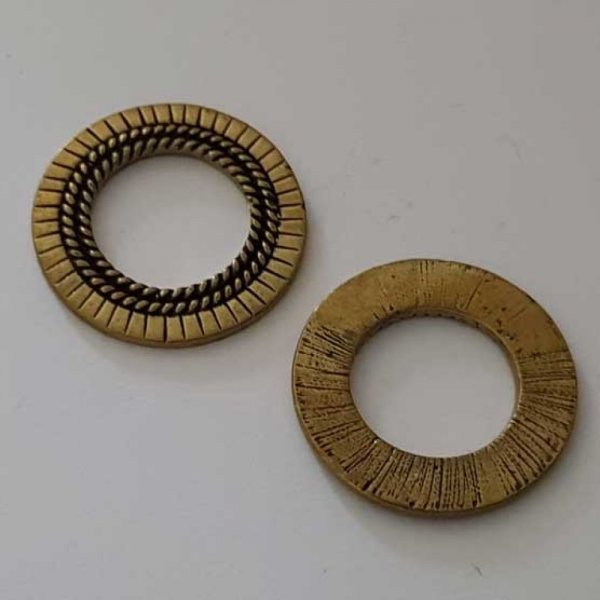 Perle rondelle plate anneau intercalaire en m&eacute;tal argent&eacute; 033 Vieil Or