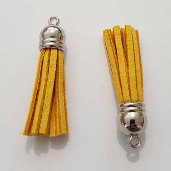 Pompon su&eacute;dine uni 45 mm N&deg;15 Jaune