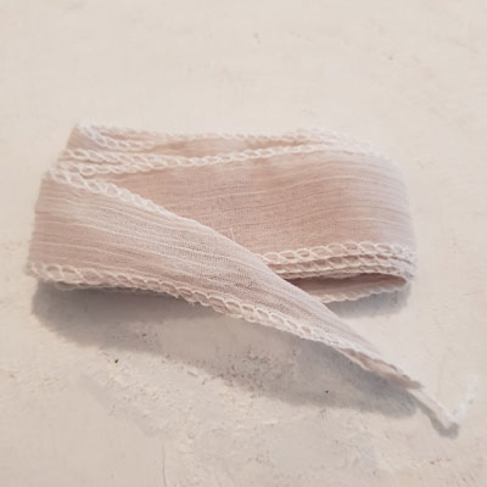 Handgeverfd Rayon lint nr. 07