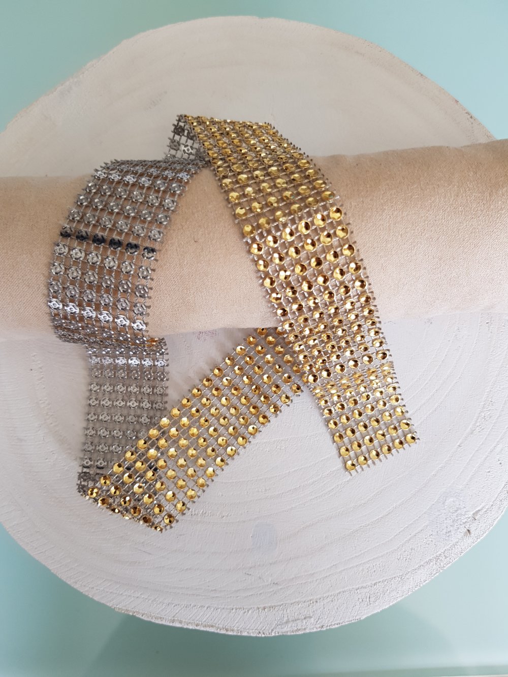 Strass Lint N°05 Goud per 0,50 cm.