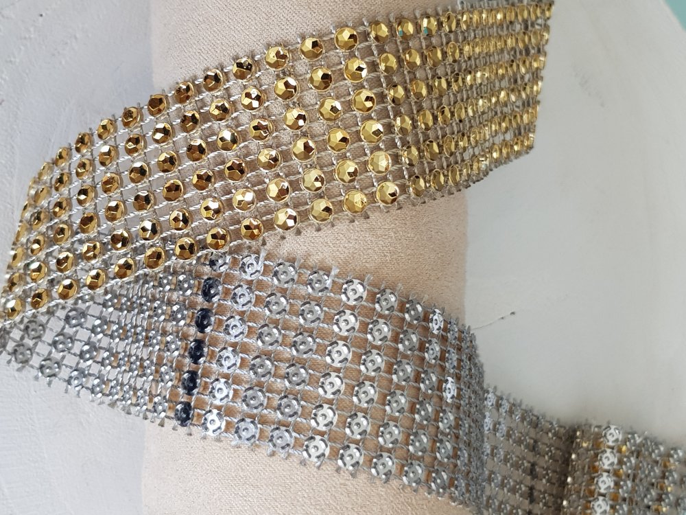 Strass Lint N°05 Goud per 0,50 cm.