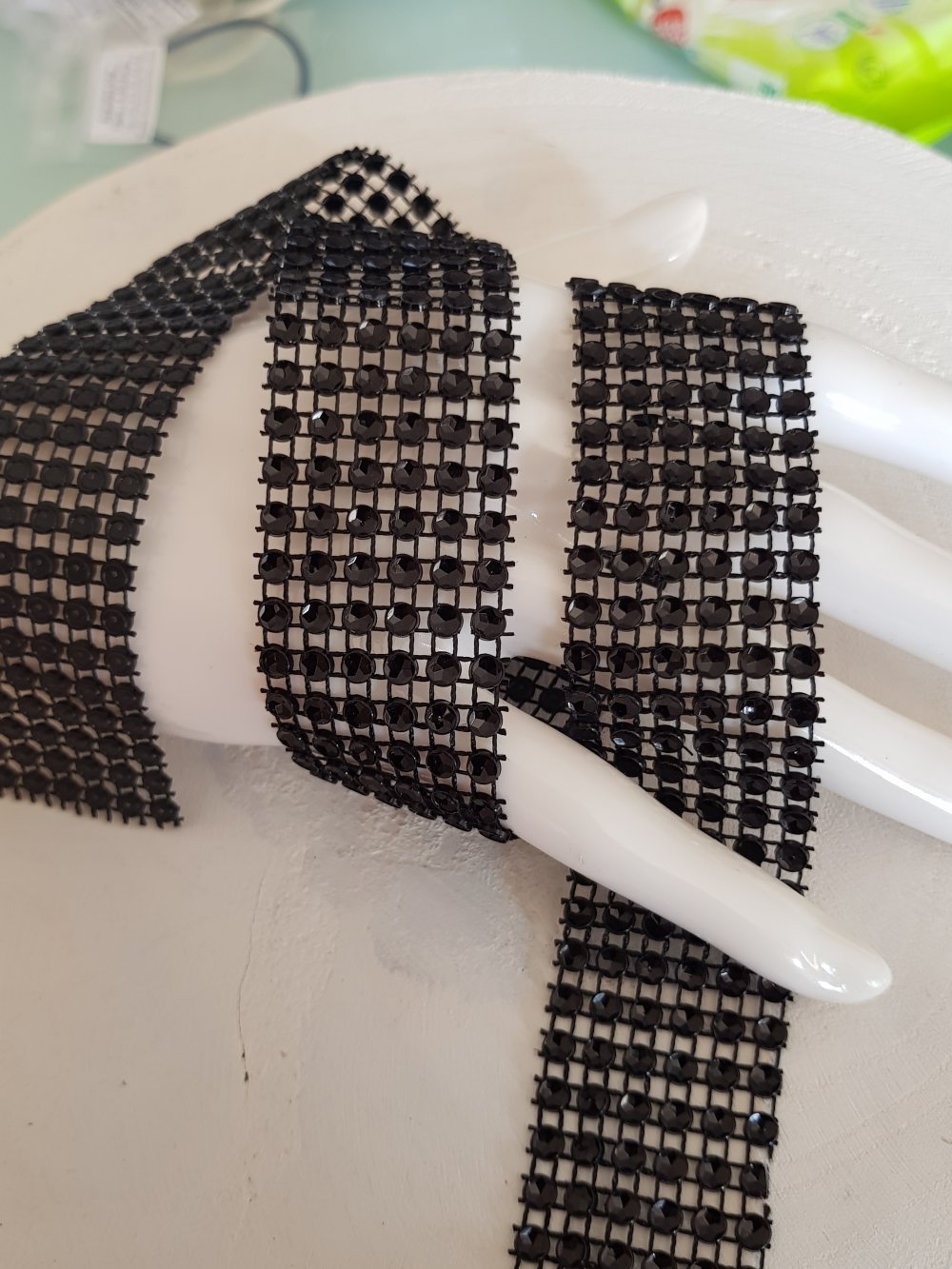 Strass lint zwart per 0,50 cm.