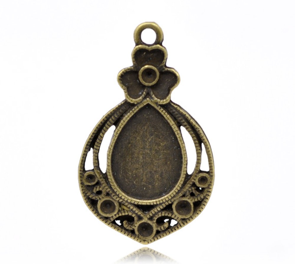 Cabochon Drop No. 02 Brons