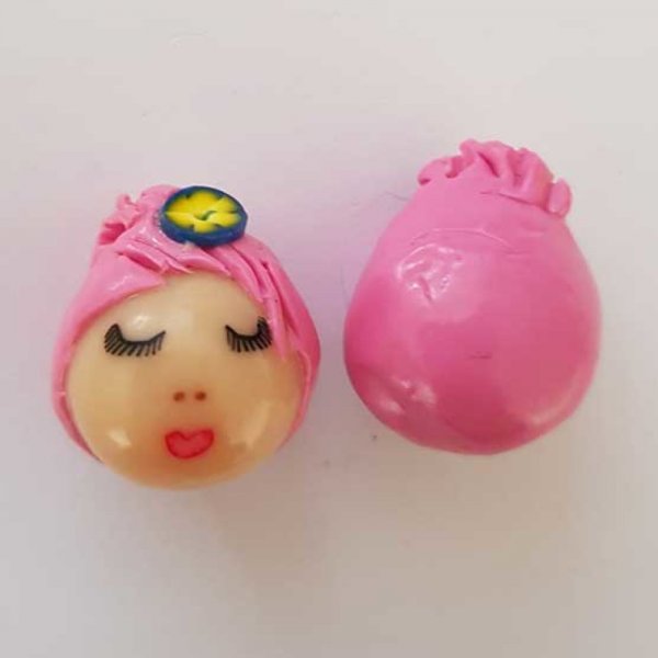 T&ecirc;te polym&egrave;re N&deg;32