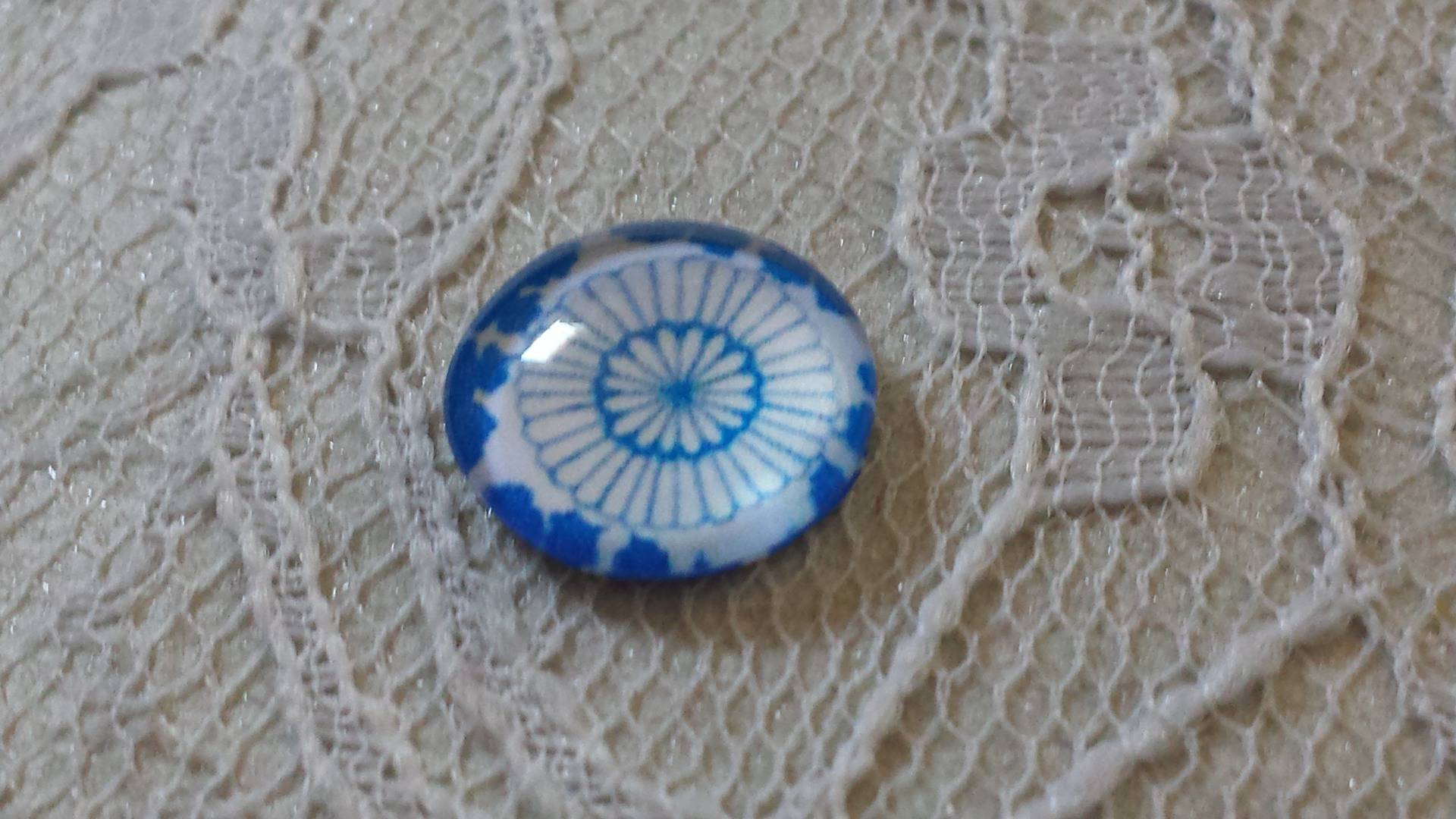 glas cabochon rond 12mm blauwe bloem 032 