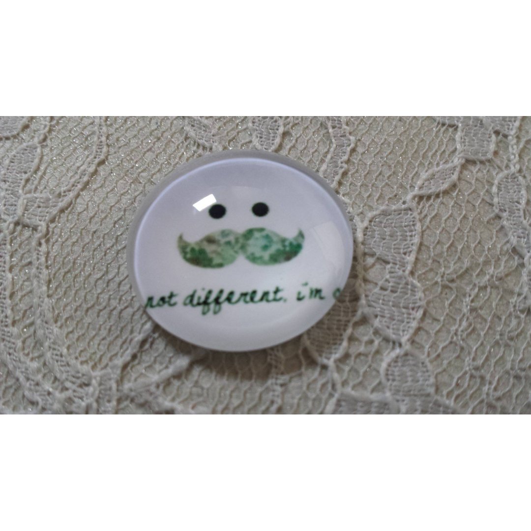 glazen cabochon rond 25mm snor 028 