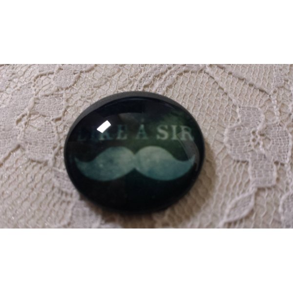 glazen cabochon rond 25mm snor 021 