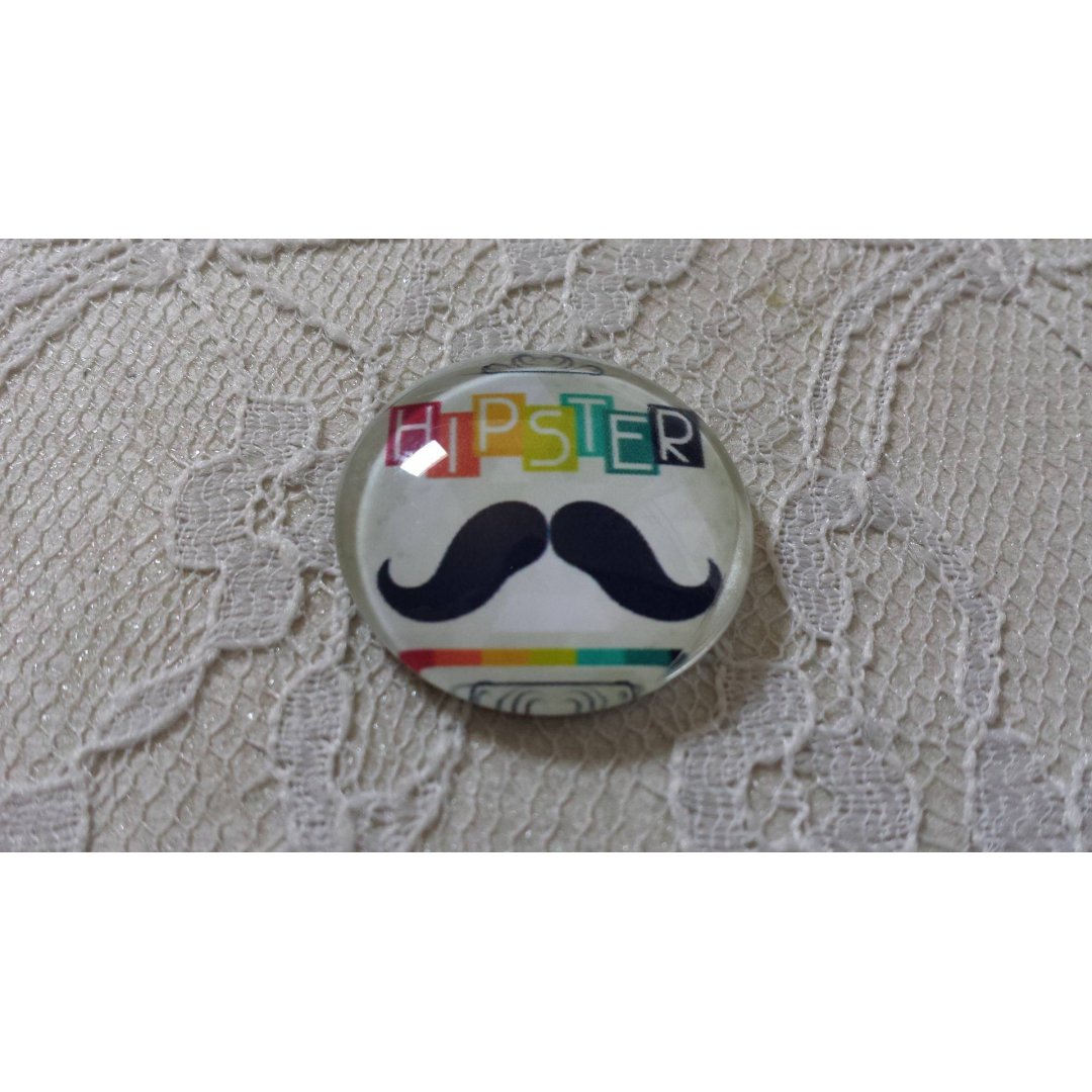 glazen cabochon rond 25mm snor 003 