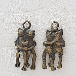 Kikkerbedeltje N°08