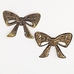 Knoopbedel N°06 hanger, filigraan knoopverbinding in fijn brons metaal 39 x 26 mm