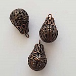 Opengewerkte druppelbedel N°02-04