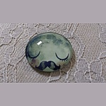 glazen cabochon rond 25mm snor 025 