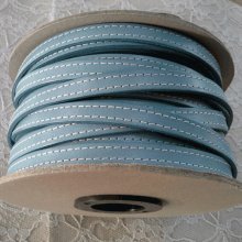 Plat kalfsleer 10 mm bij 20 cm Gestikt 2 draden wit