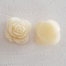 Synthetische bloem 20 mm N°05-02 Ivoor