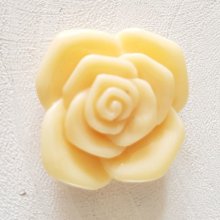 Synthetische bloem 37 mm N°06-04 Ivoor