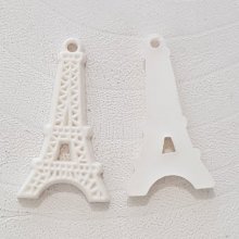 Witte hars Eiffeltoren hanger bedel