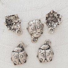 Lieveheersbeestje bedel N°02 Zilver