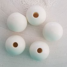 Ronde kraal 20/18 mm N°01