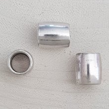 Zilveren buis kraal N°03