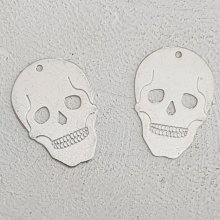 Schedel en gekruiste botten bedel N°09