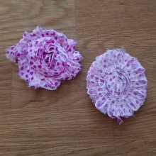 Gerafelde stoffen bloem nr. 47