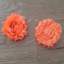 Gerafelde stoffen bloem nr. 54