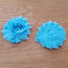 Gerafelde stoffen bloem nr. 57