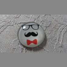 glazen cabochon rond 25mm snor 014 