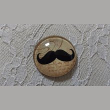 glazen cabochon rond 25mm snor 005 