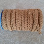 Platte gevlochten kurk van 10 mm bij 20 cm.