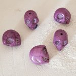 Lot 08 Howliet Getinte Schedels 18 mm