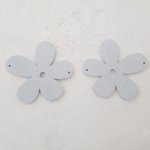 Bloem Hout hanger of connector 57 mm Licht Grijs