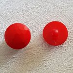 Fantasieknopen voor kinderen en baby's Plat facetpatroon nr. 05-05 Rood