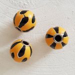 Ronde lederen kraal N°02 Camel