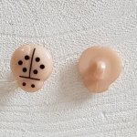 Mooie knopen, kinderen, baby's Lieveheersbeestje patroon N°01-02 Beige