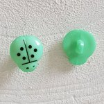 Mooie knopen, kinderen, baby's Lieveheersbeestje patroon N°01-08 Pastel groen