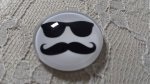 glazen cabochon rond 25mm snor 012 