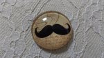 glazen cabochon rond 25mm snor 005 
