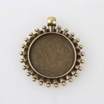 2 x 25mm bronzen cabochonhouders, cabochonhangers 84AB 