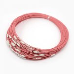 1 halsketting stevig roze gekabeld draad met schroefsluiting N°01