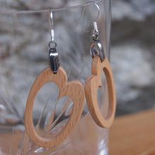 ovale beukenhouten oorbel handgemaakt houten sieraad, geometrische vorm