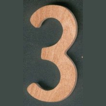 Nummer 3 ht 10cm in hout aan stok