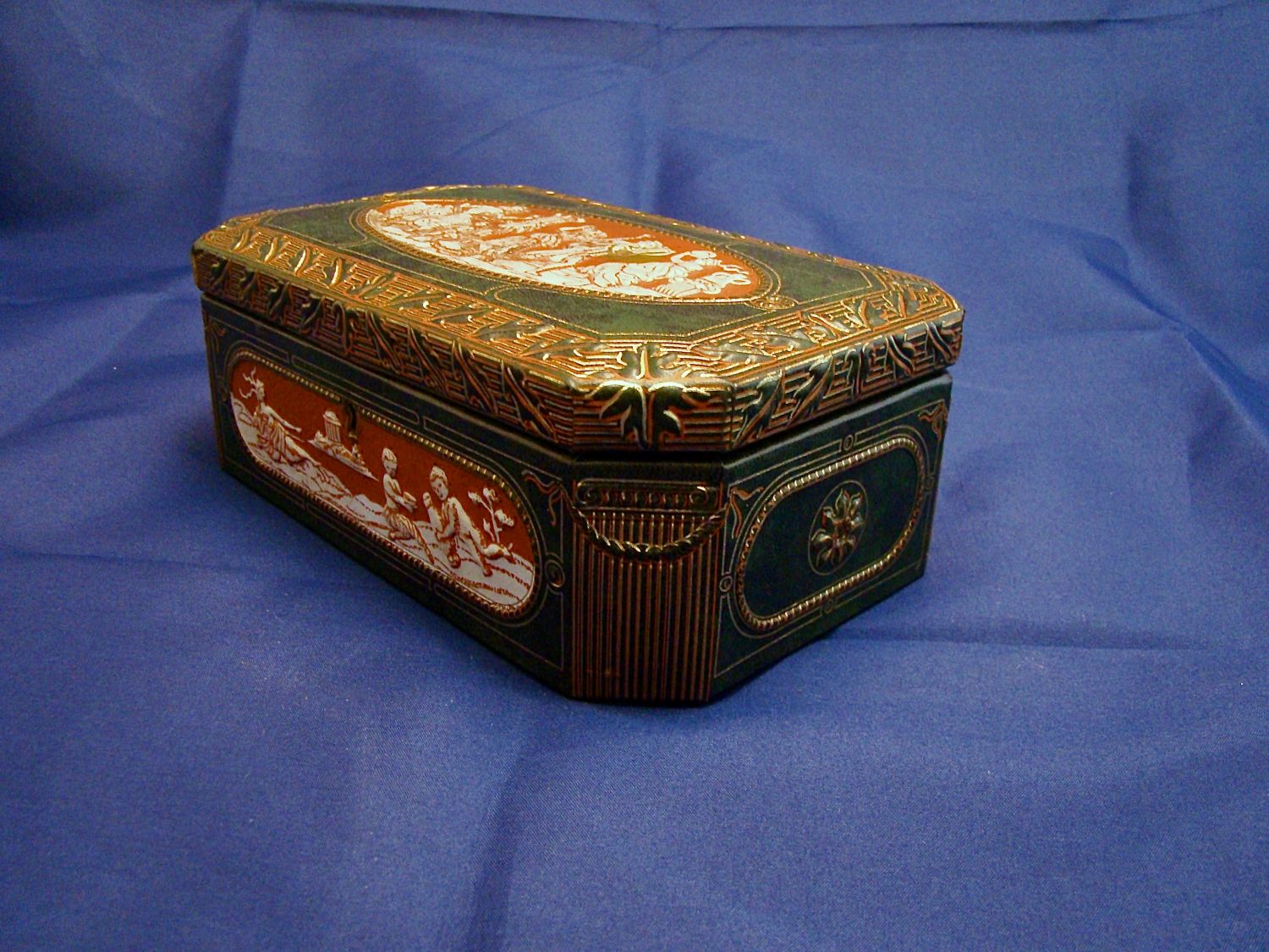 Vintage juwelendoosje met slot