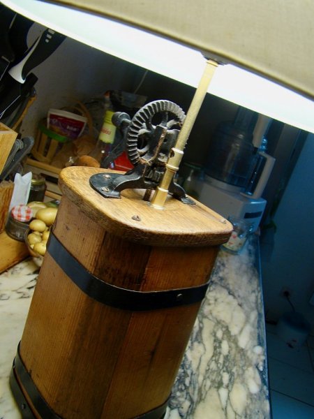 Lampe Baratte &agrave; beurre ancienne 