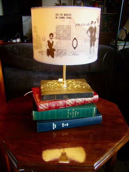 Antieke boekenlamp, Parijs