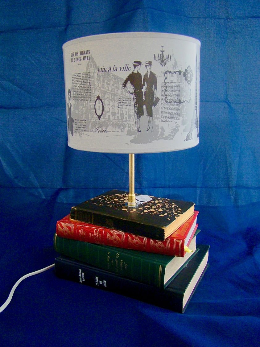 Antieke boekenlamp, Parijs