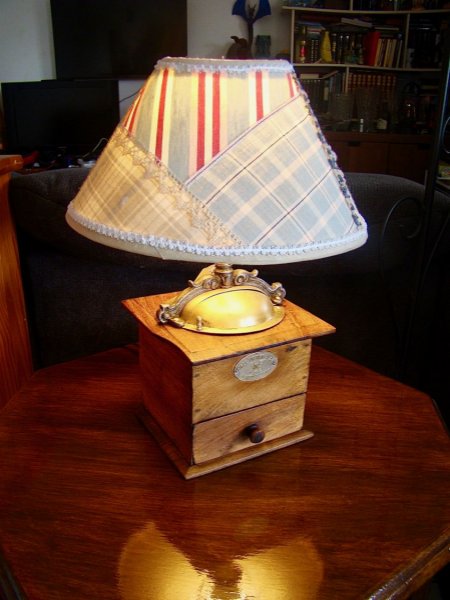 Landelijke koffiemolen lamp