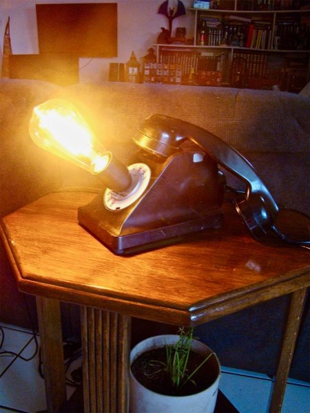 telefoonlamp 50 ' BEE GOOD