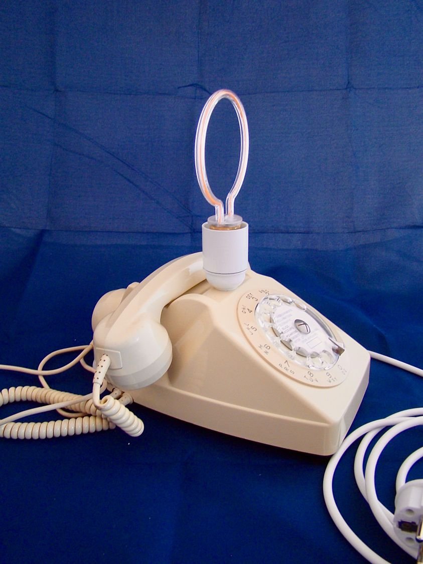 Dingo telefoonlamp, wit neon!