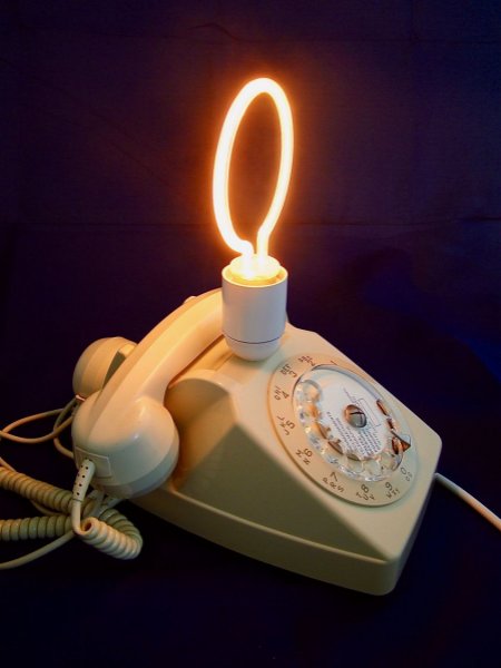 Dingo telefoonlamp, wit neon!